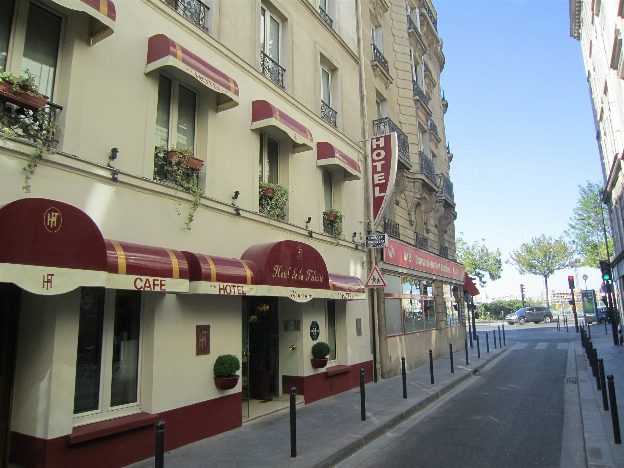 Hotel De La Felicite Paris Exteriör bild